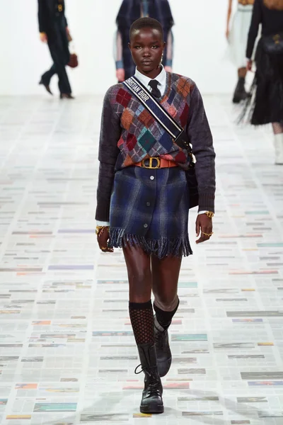 Look 58